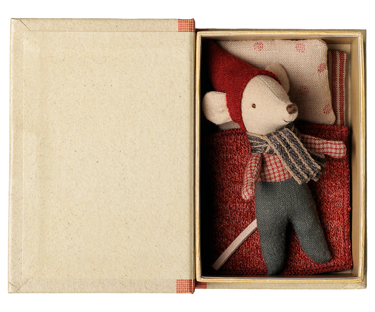 Maileg Christmas mouse, Baby in book