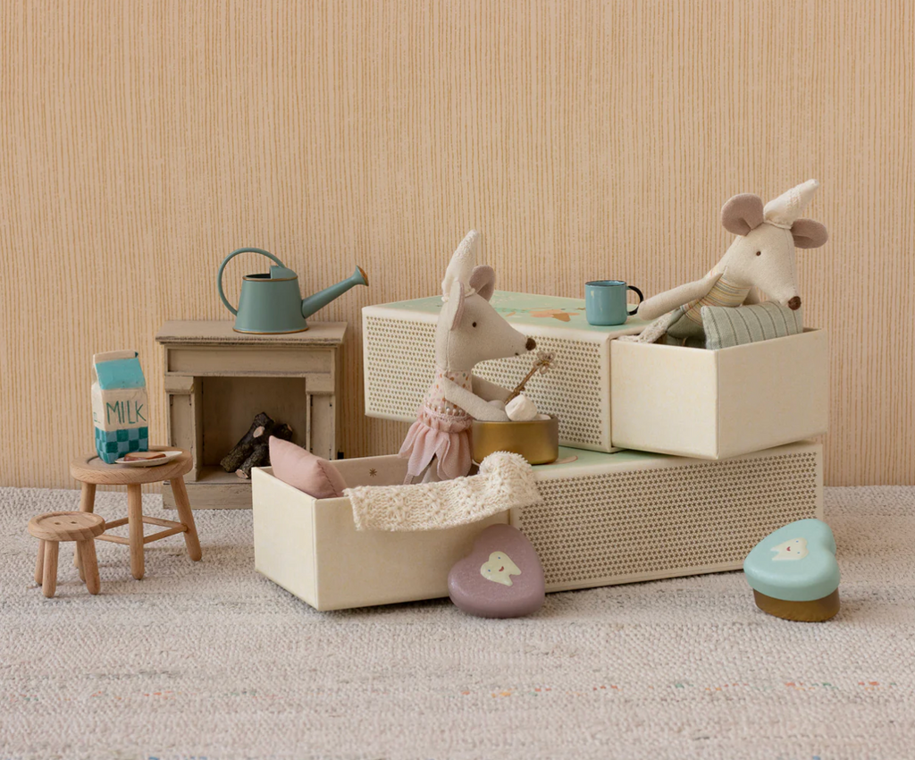 Maileg Tooth fairy mouse, Little sister in matchbox
