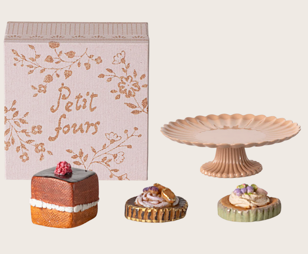 Maileg Cakes and cakestand, Mini