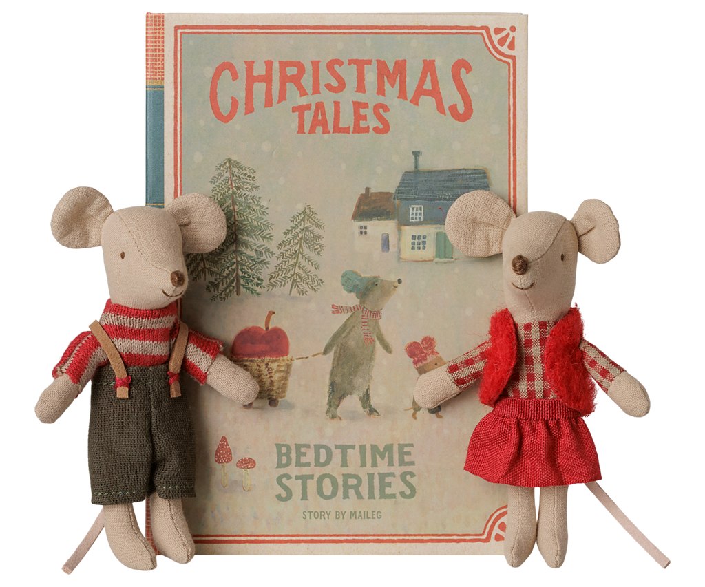 Maileg Christmas twin mice, Little sister and brother in book