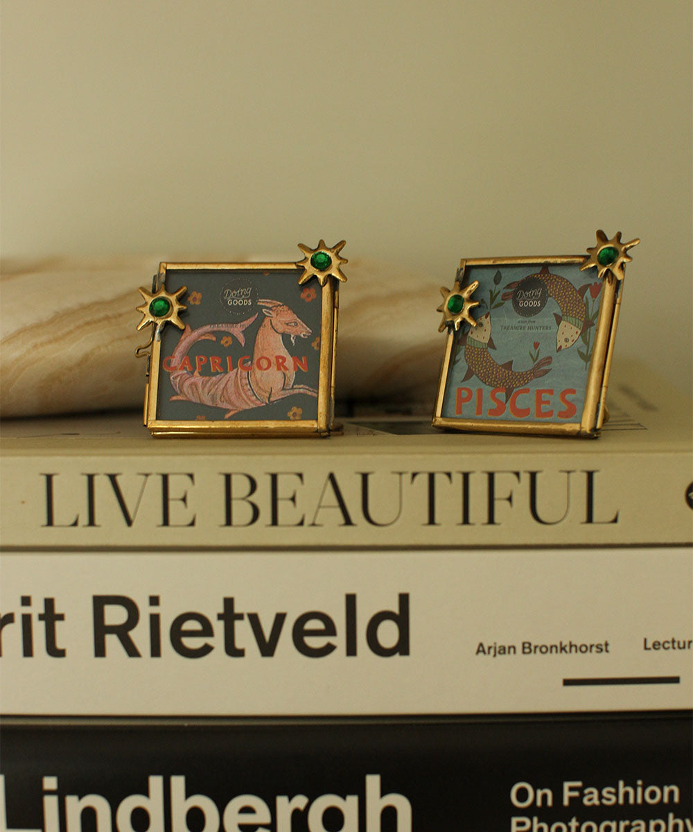 Doing Goods Zodiac Capricorn Frame Mini