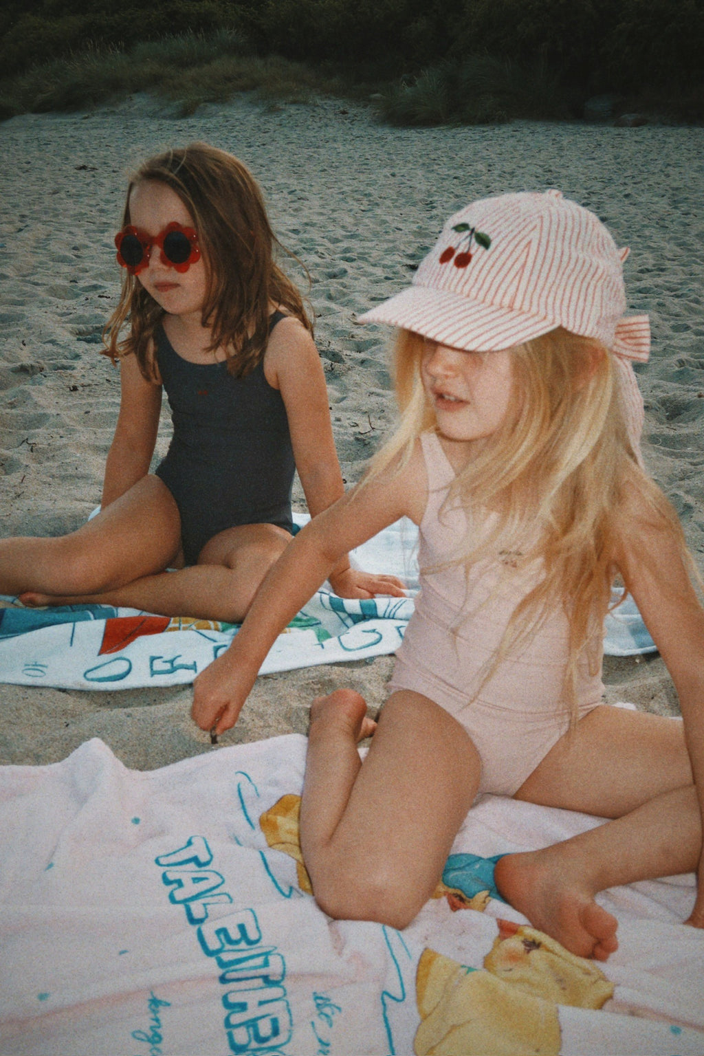 Konges Sløjd Ellie Bow Cap - Amour Stripe