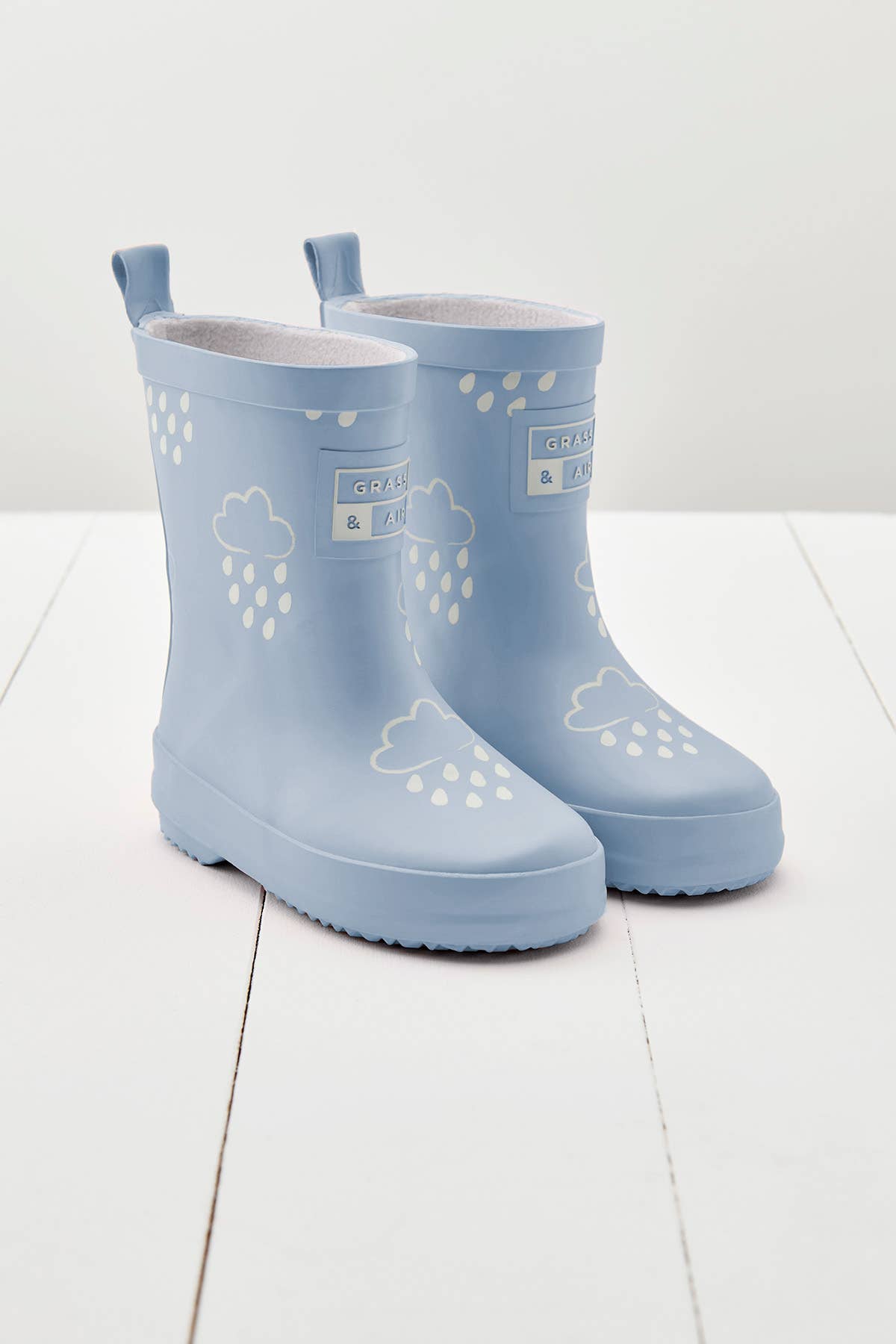 Grass & Air Baby Blue Colour-Revealing Wellies