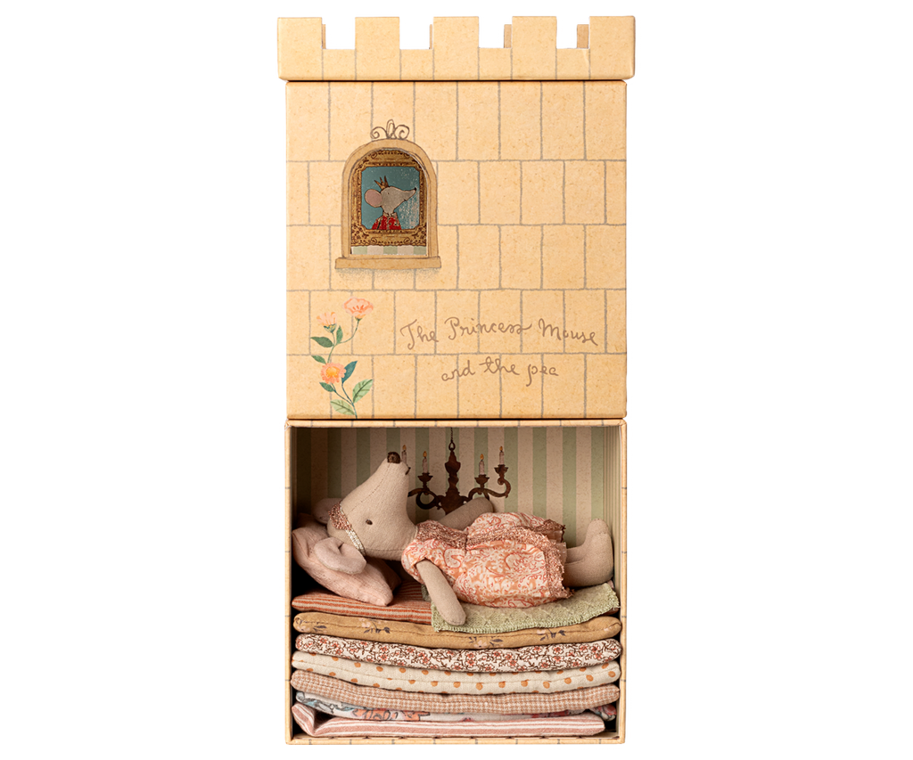 Maileg Princess and the pea, Big sister mouse