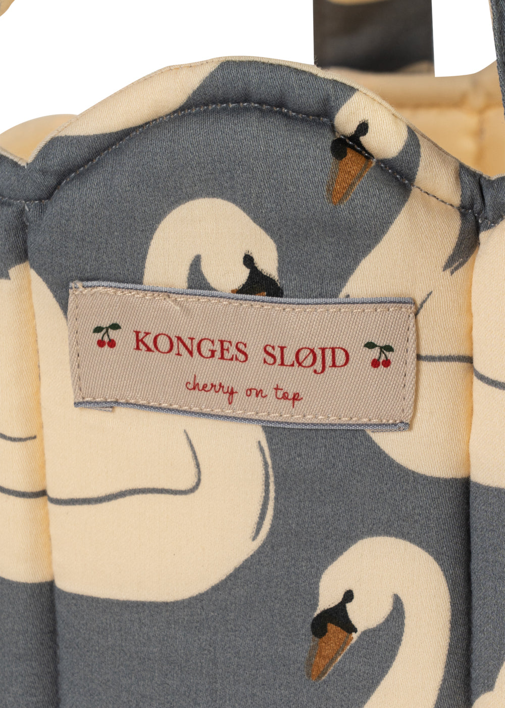 Konges Sløjd Doll Lift Swan